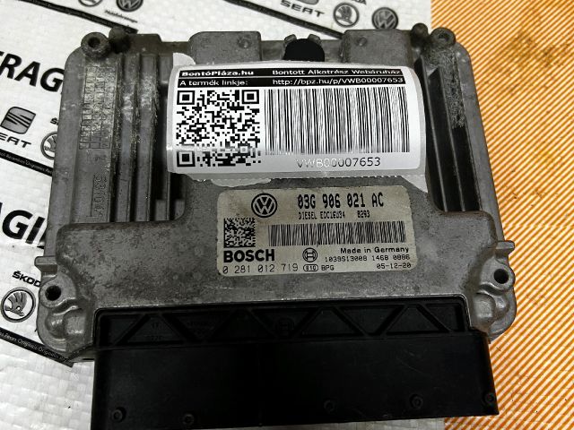 bontott VW PASSAT B6 Motorvezérlő