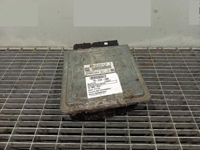 bontott VW PASSAT B6 Motorvezérlő