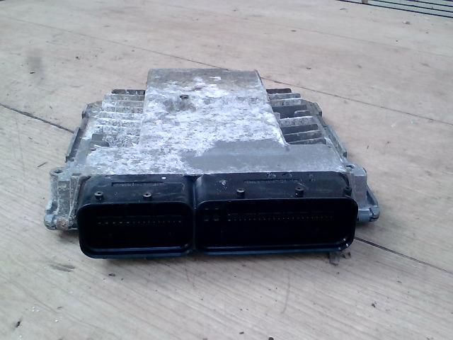 bontott VW PASSAT B6 Motorvezérlő