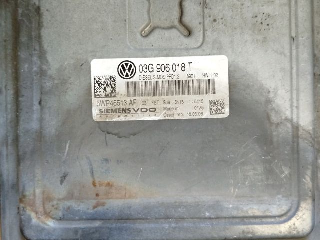 bontott VW PASSAT B6 Motorvezérlő