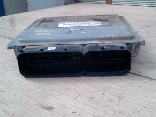 bontott VW PASSAT B6 Motorvezérlő