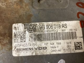 bontott VW PASSAT B6 Motorvezérlő
