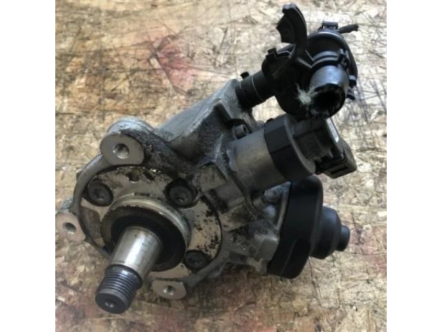 bontott VW PASSAT B6 Nagynyomású Szivattyú