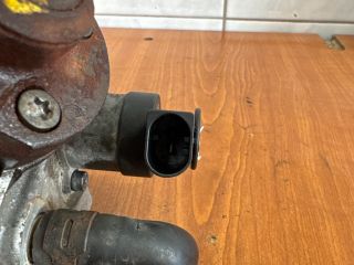 bontott VW PASSAT B6 Nagynyomású Szivattyú