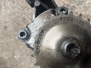 bontott VW PASSAT B6 Olajszivattyú