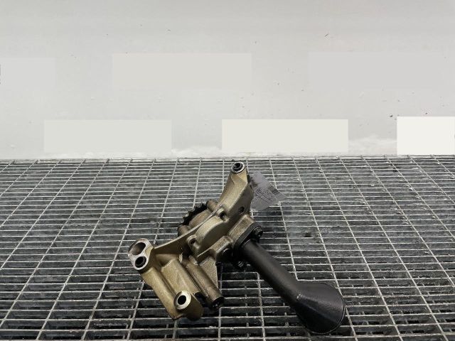 bontott VW PASSAT B6 Olajszivattyú