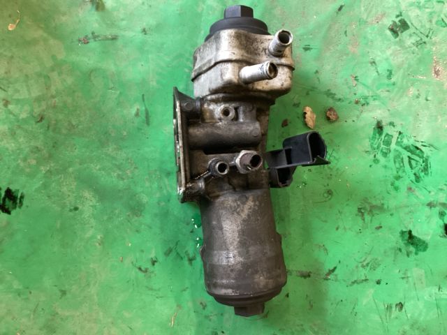 bontott VW PASSAT B6 Olajszűrő Ház