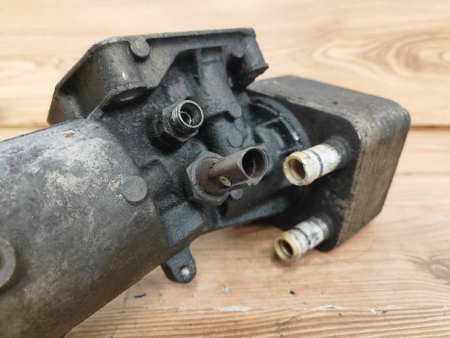 bontott VW PASSAT B6 Olajszűrő Ház