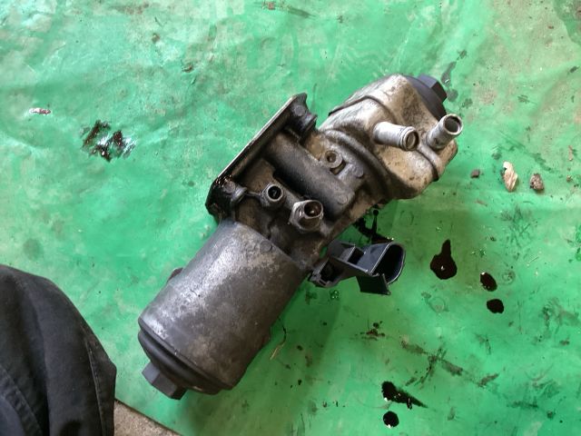 bontott VW PASSAT B6 Olajszűrő Ház