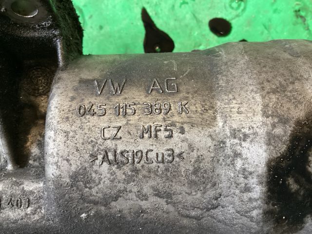 bontott VW PASSAT B6 Olajszűrő Ház