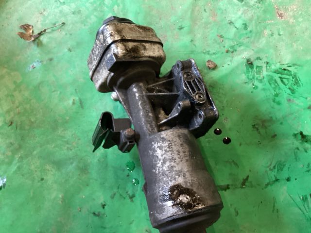 bontott VW PASSAT B6 Olajszűrő Ház