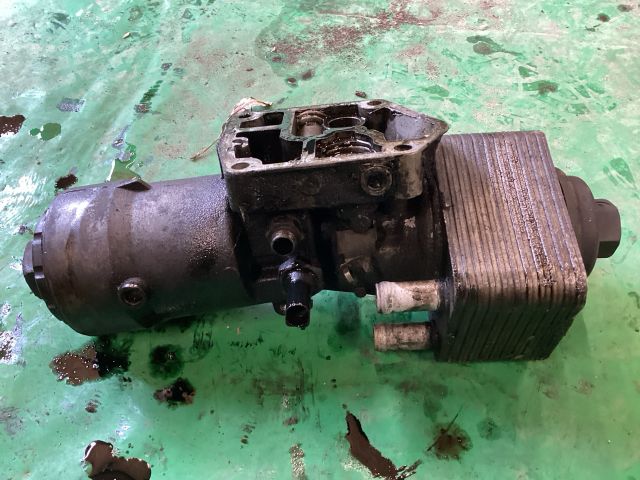 bontott VW PASSAT B6 Olajszűrő Ház