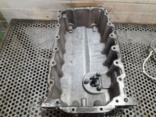 bontott VW PASSAT B6 Olajteknő
