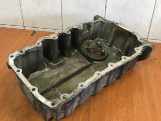 bontott VW PASSAT B6 Olajteknő
