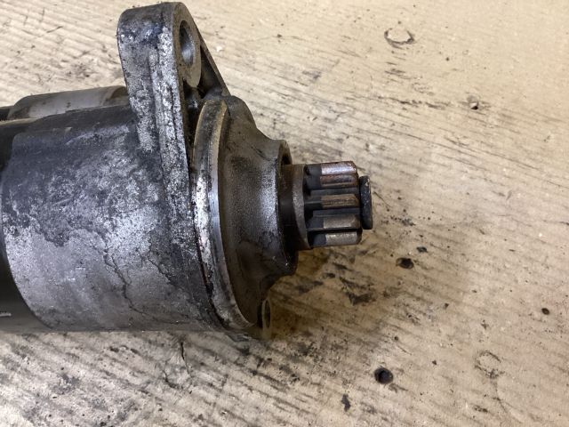 bontott VW PASSAT B6 Önindító