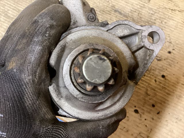 bontott VW PASSAT B6 Önindító