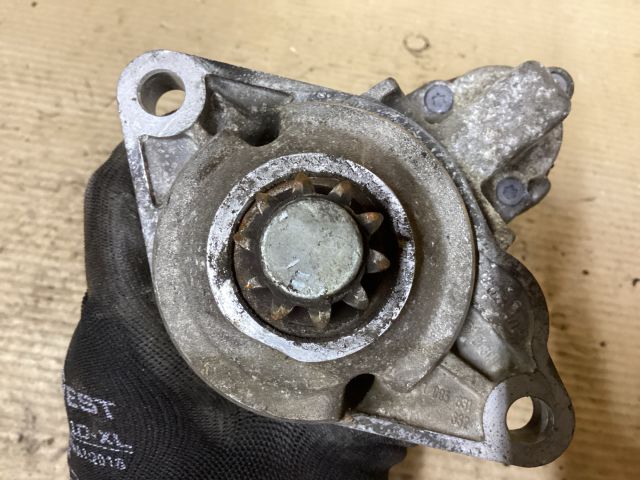 bontott VW PASSAT B6 Önindító