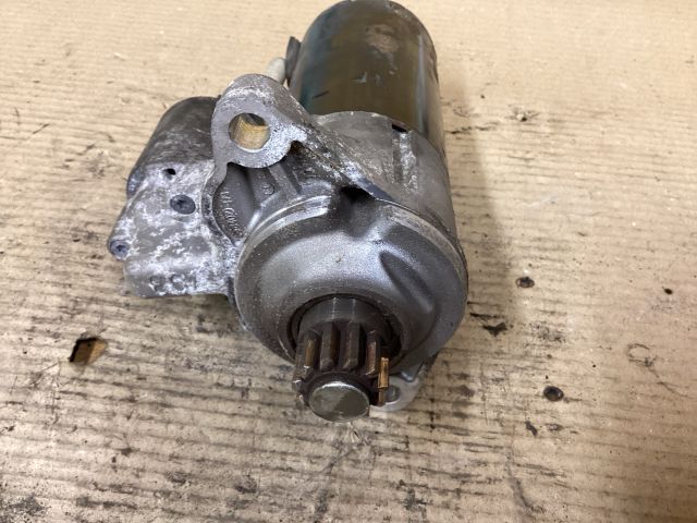 bontott VW PASSAT B6 Önindító