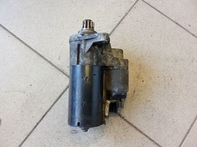 bontott VW PASSAT B6 Önindító