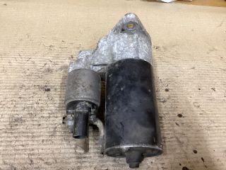 bontott VW PASSAT B6 Önindító