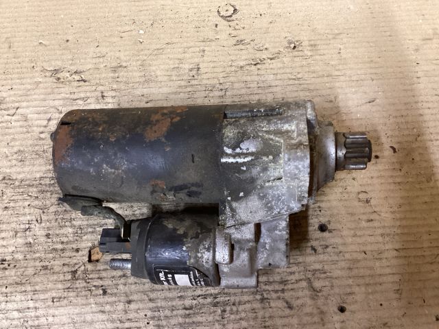 bontott VW PASSAT B6 Önindító