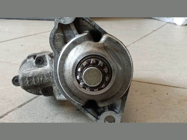 bontott VW PASSAT B6 Önindító