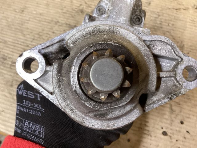 bontott VW PASSAT B6 Önindító