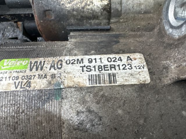 bontott VW PASSAT B6 Önindító