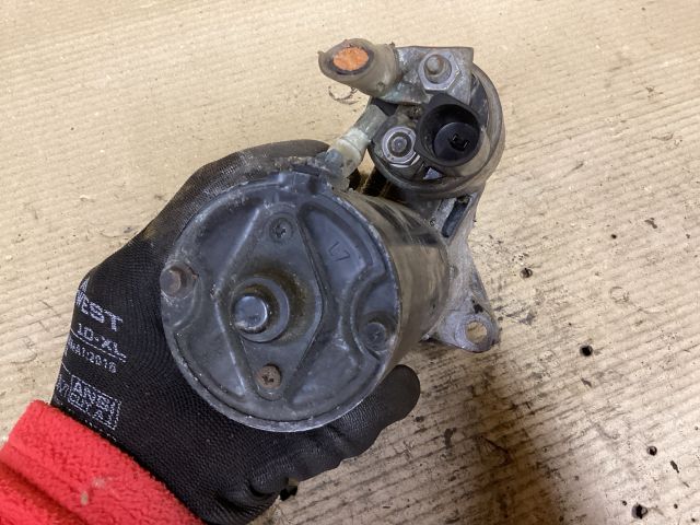 bontott VW PASSAT B6 Önindító