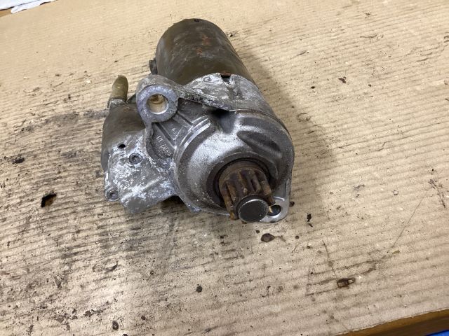 bontott VW PASSAT B6 Önindító