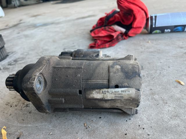 bontott VW PASSAT B6 Önindító