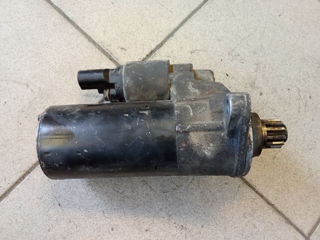 bontott VW PASSAT B6 Önindító