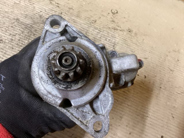 bontott VW PASSAT B6 Önindító