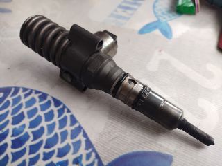 bontott VW PASSAT B6 Porlasztó (1 db)