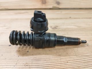 bontott VW PASSAT B6 Porlasztó (1 db)