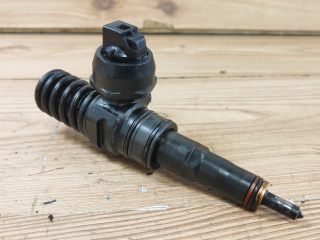 bontott VW PASSAT B6 Porlasztó (1 db)