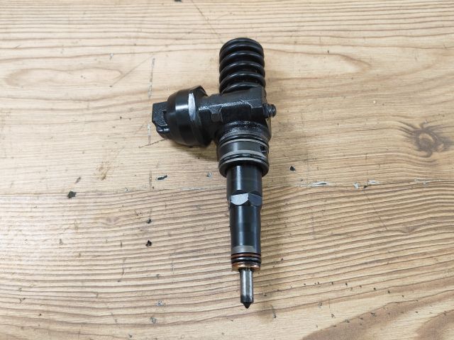 bontott VW PASSAT B6 Porlasztó (1 db)