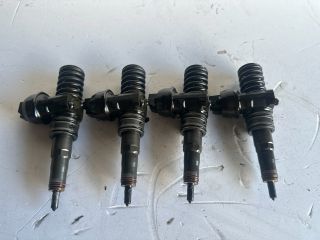 bontott VW PASSAT B6 Porlasztó Sor / Híd