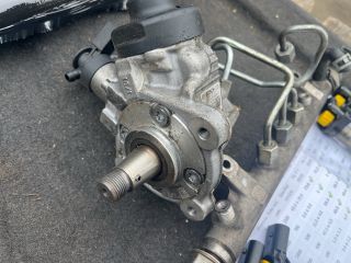 bontott VW PASSAT B6 Porlasztó Sor / Híd