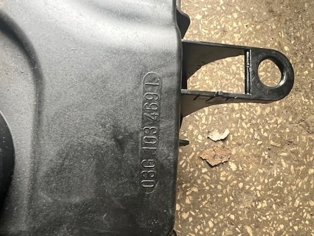 bontott VW PASSAT B6 Szelepfedél