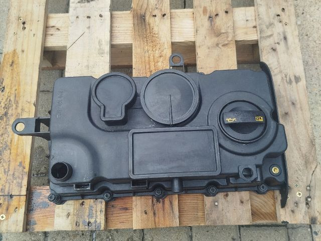 bontott VW PASSAT B6 Szelepfedél