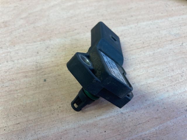 bontott VW PASSAT B6 Szívócső Nyomásérzékelő