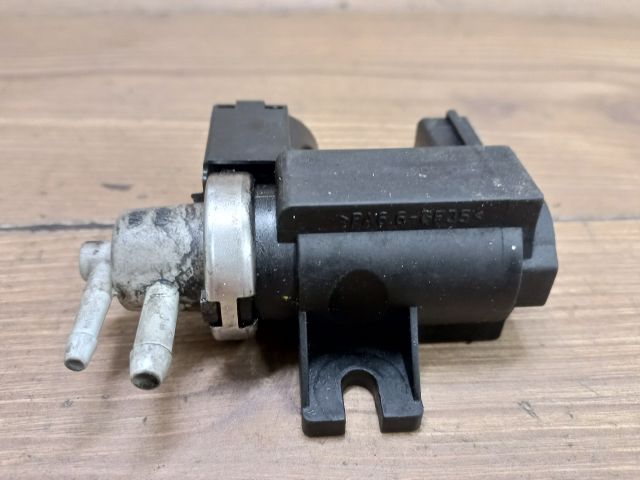 bontott VW PASSAT B6 Turbó Vákum Szelep