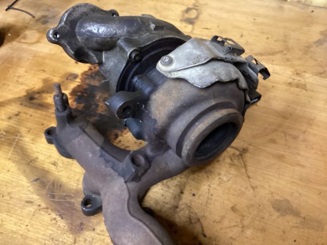 bontott VW PASSAT B6 Turbó