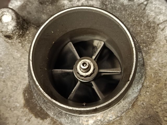 bontott VW PASSAT B6 Turbó