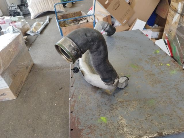 bontott VW PASSAT B6 Turbócső