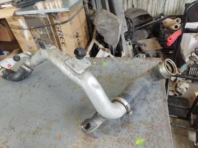 bontott VW PASSAT B6 Turbócső