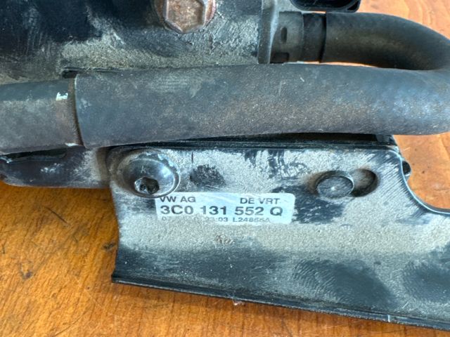 bontott VW PASSAT B6 Üzemanyag Szivattyú