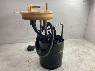 bontott VW PASSAT B6 Üzemanyag Szivattyú