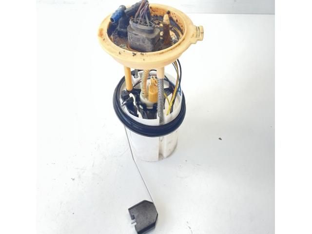 bontott VW PASSAT B6 Üzemanyag Szivattyú